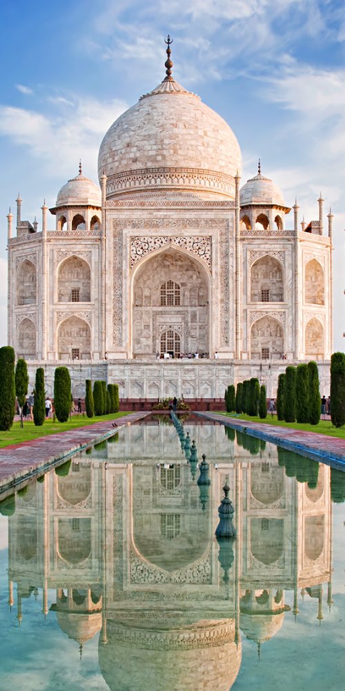 Driving in Agra