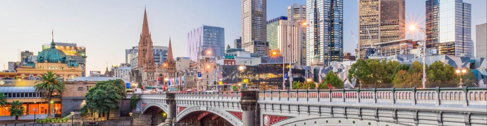 Melbourne night skyline