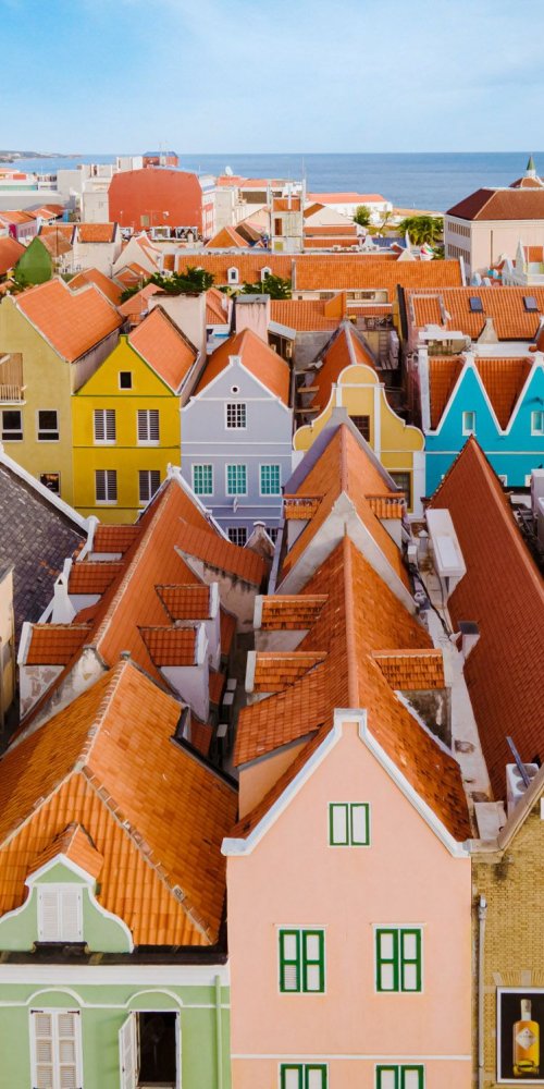 Driving scene in Willemstad, CW