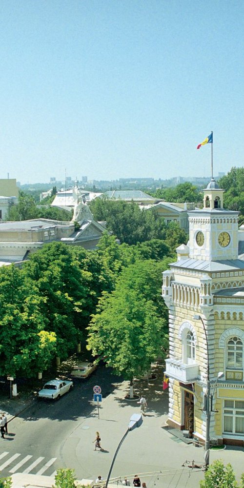 Driving in Chişinău, Moldova